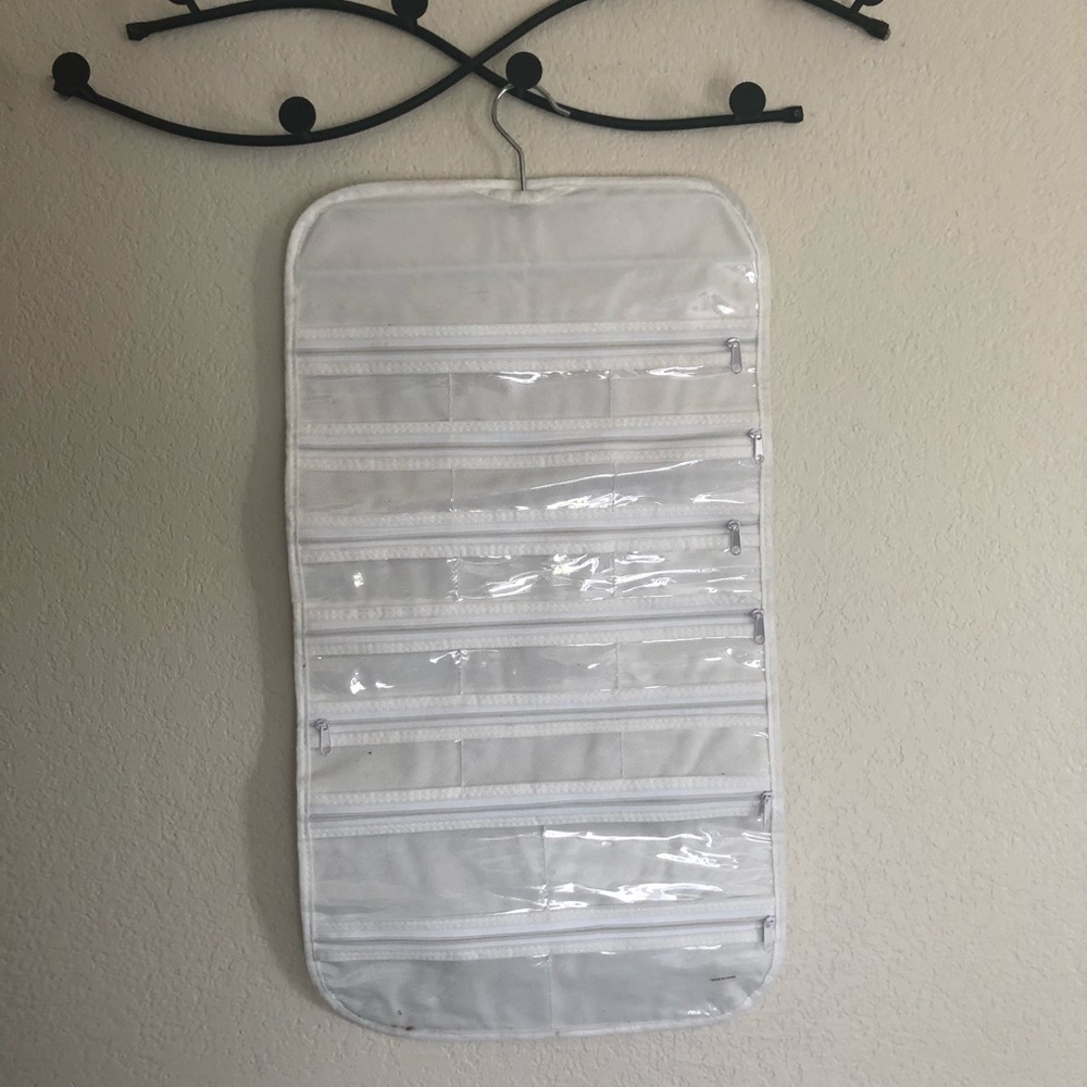Hanger organizer